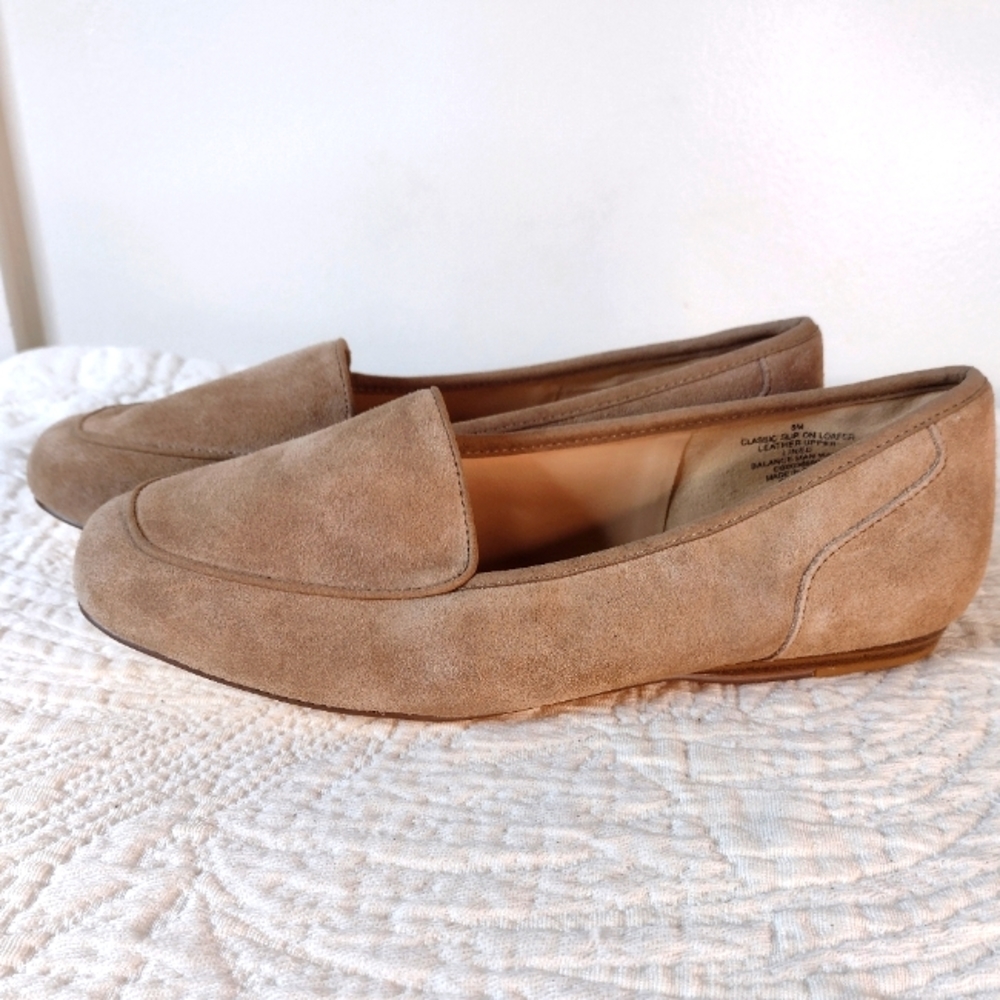 Classic Womens Suede Loafers in Taupe